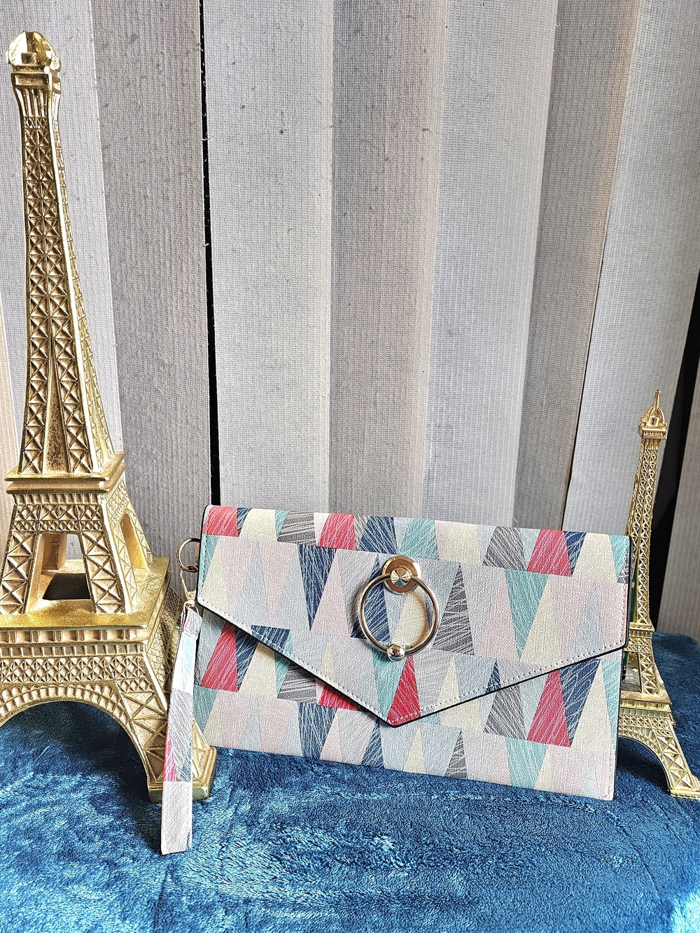 Multicolor Geometric Envelope Clutch Bag with Gold Ring Accent - Picture 2 of 3